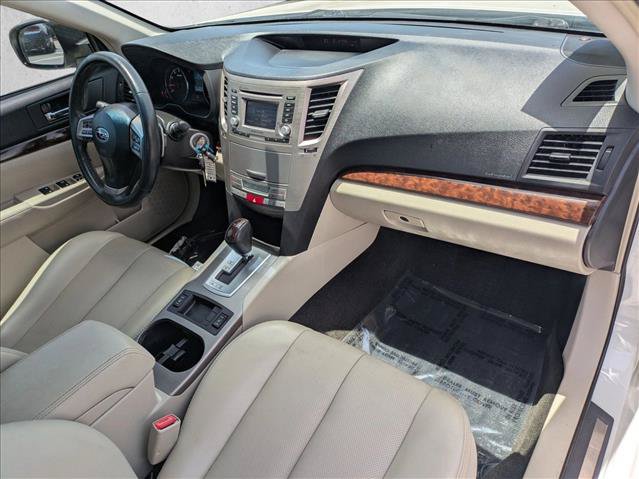 Used 2014 Subaru Legacy 2.5i Limited w/ Moonroof Package AWD/4WD image 21