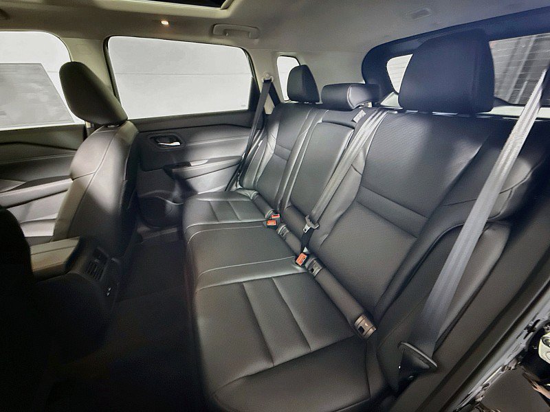 Certified 2026 Nissan Rogue Dark Armor AWD/4WD image 22