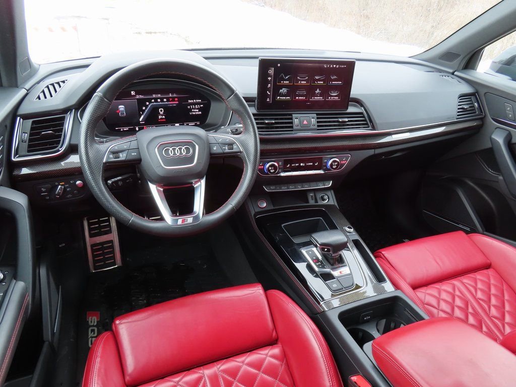 Used 2022 Audi SQ5 Prestige w/ Prestige Package image 4