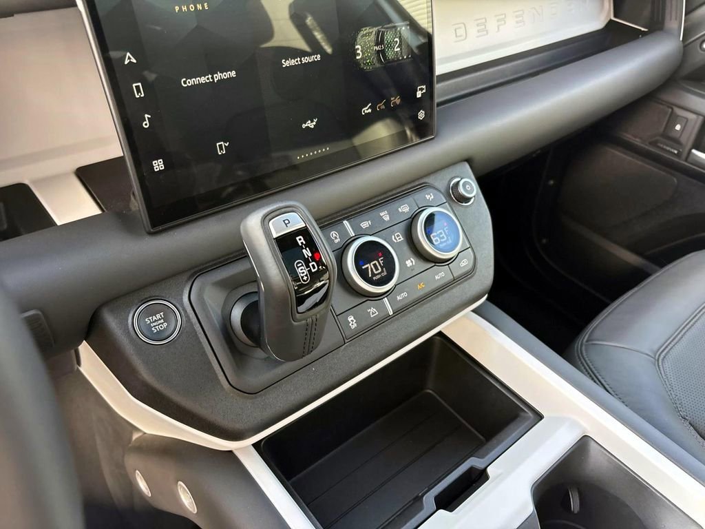 Certified 2025 Land Rover Defender 110 S image 15