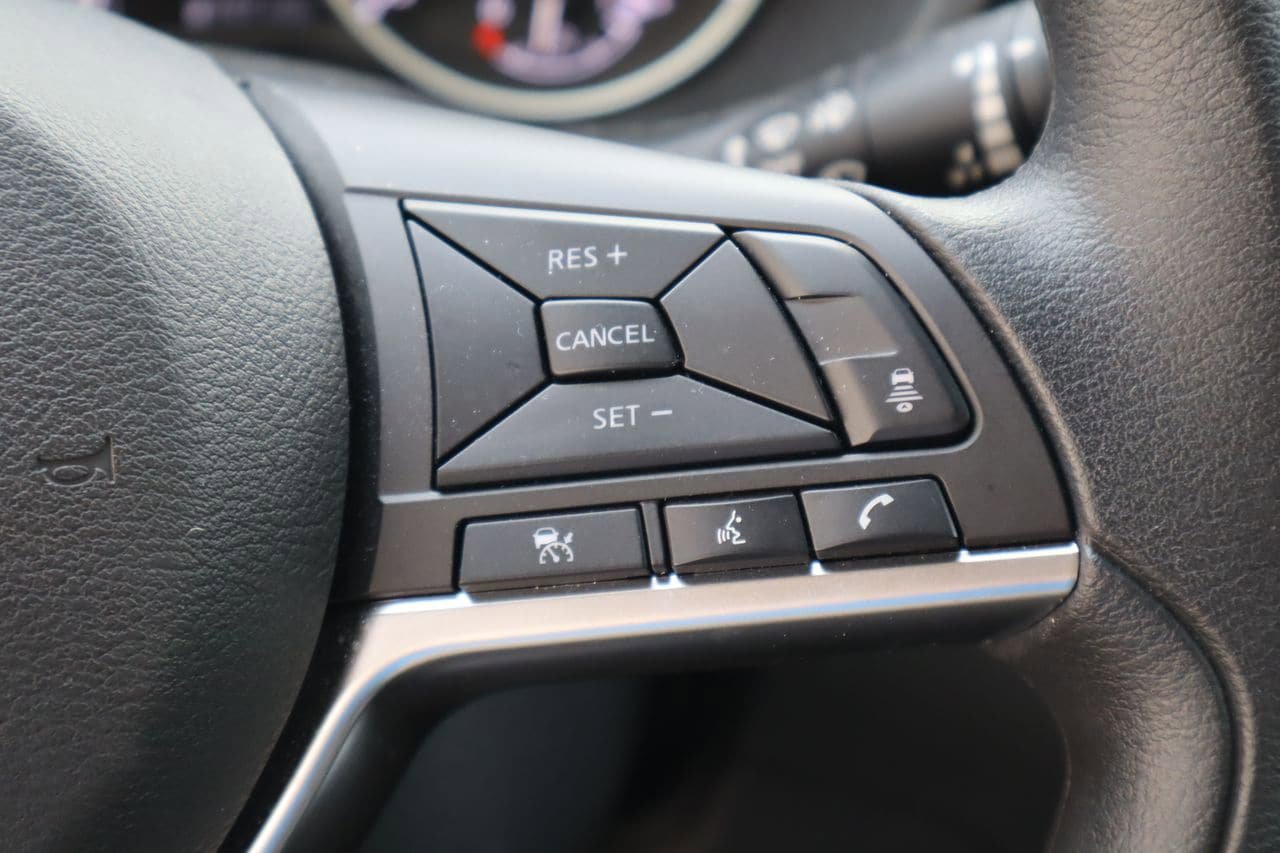Used 2023 Nissan Sentra SV FWD image 13