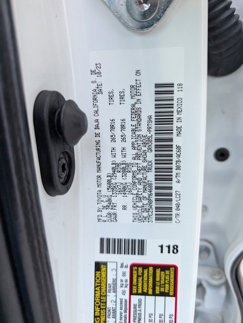 Used 2023 Toyota Tacoma TRD Off-Road image 38