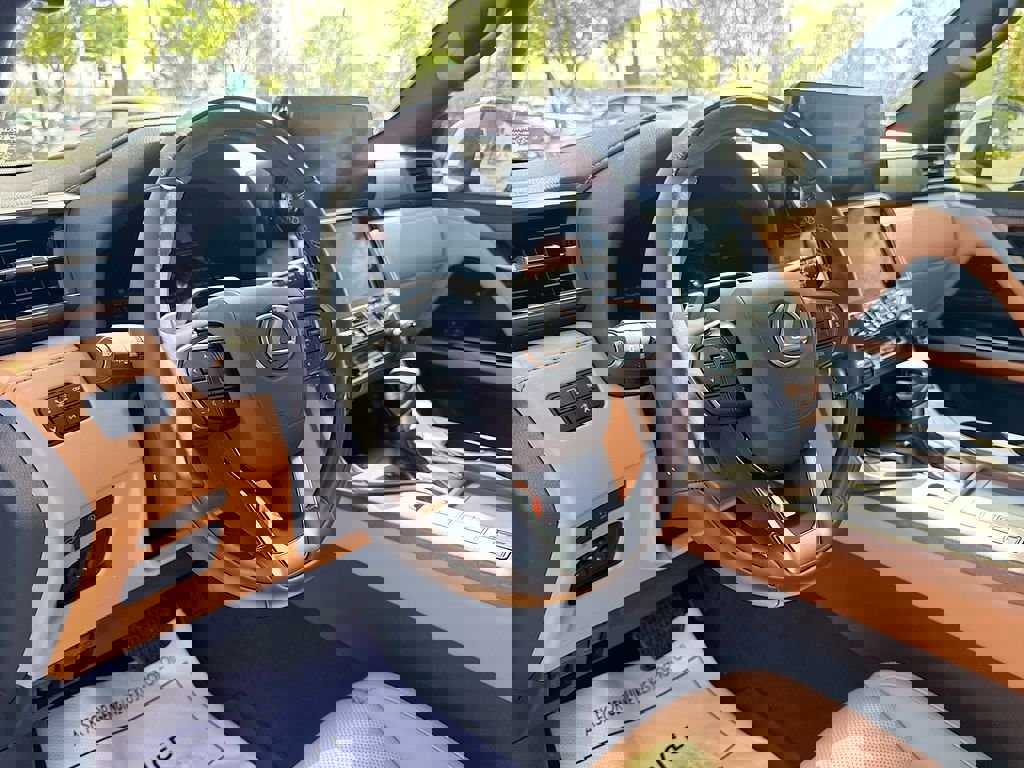 New 2026 Lexus LX 600 4WD w/ Luxury Package image 20