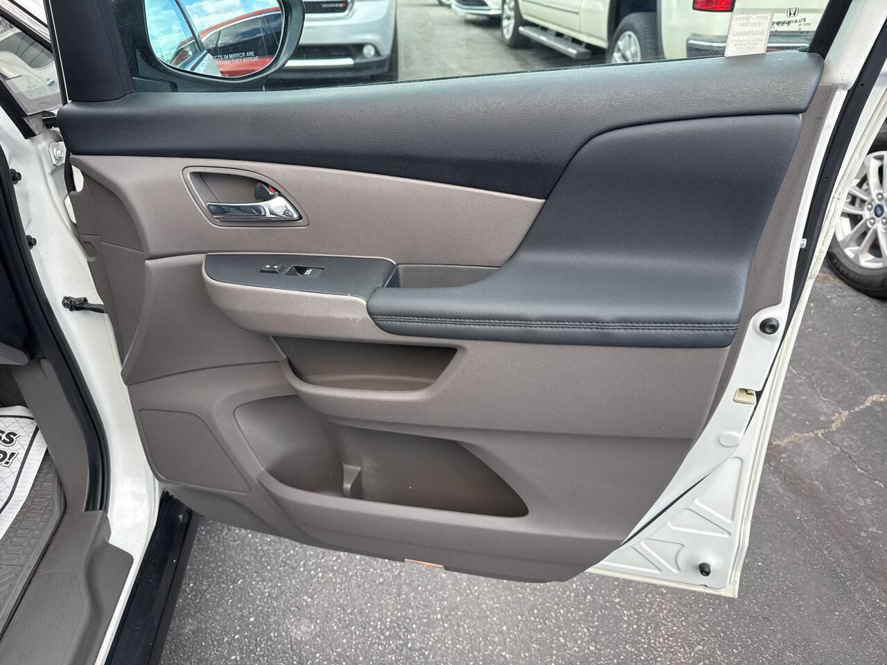 Used 2014 Honda Odyssey EX-L image 25