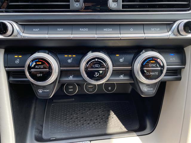 Used 2023 Genesis G70 3.3T w/ Sport Prestige Package image 8