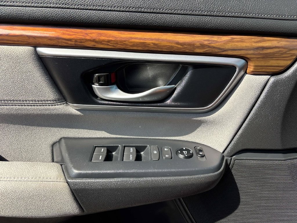 Used 2019 Honda CR-V EX image 17