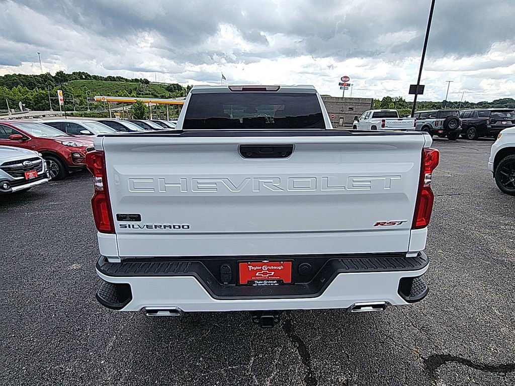 New 2025 Chevrolet Silverado 1500 RST w/ Z71 Off-Road Package AWD/4WD image 7