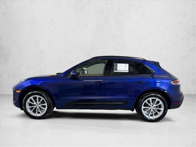 Certified 2026 Porsche Macan AWD/4WD image 2