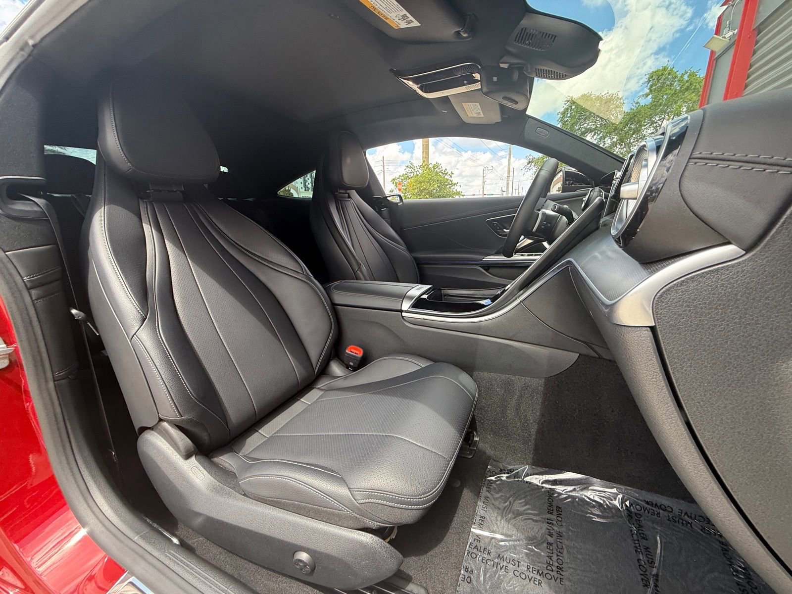 Used 2024 Mercedes-Benz CLE 300 4MATIC Coupe image 18