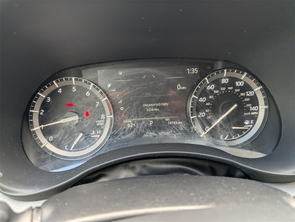 Used 2021 Toyota Highlander XLE image 20