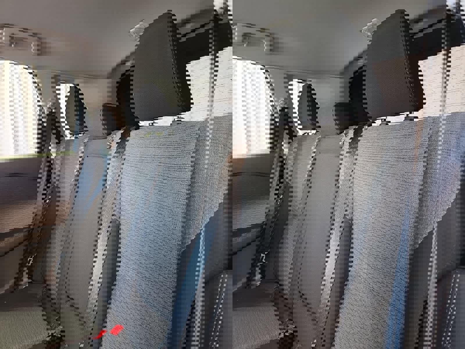 Used 2021 Nissan Rogue S image 15