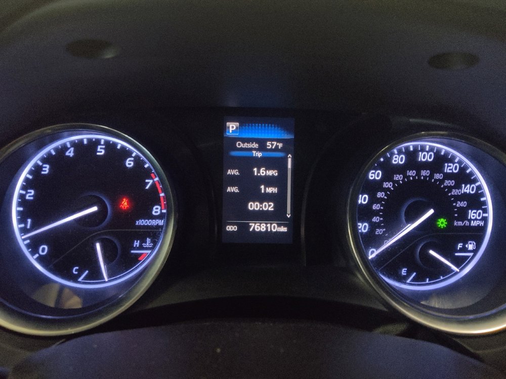 Used 2018 Toyota Camry LE FWD image 23