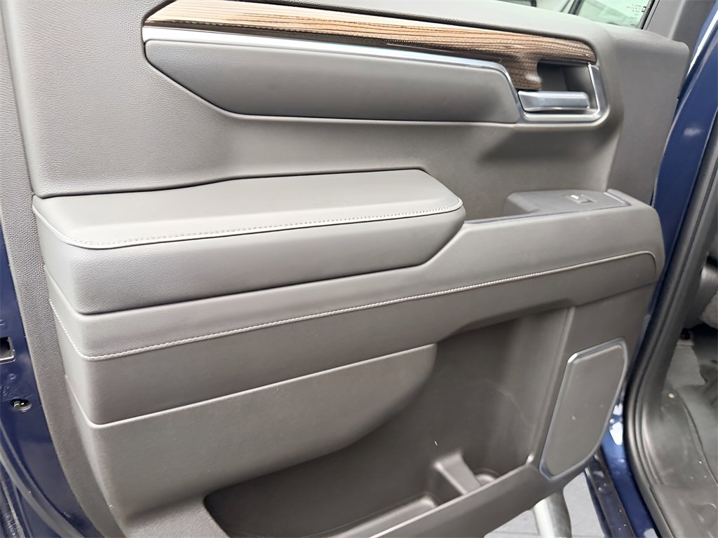 Used 2022 Chevrolet Silverado 1500 LT image 31