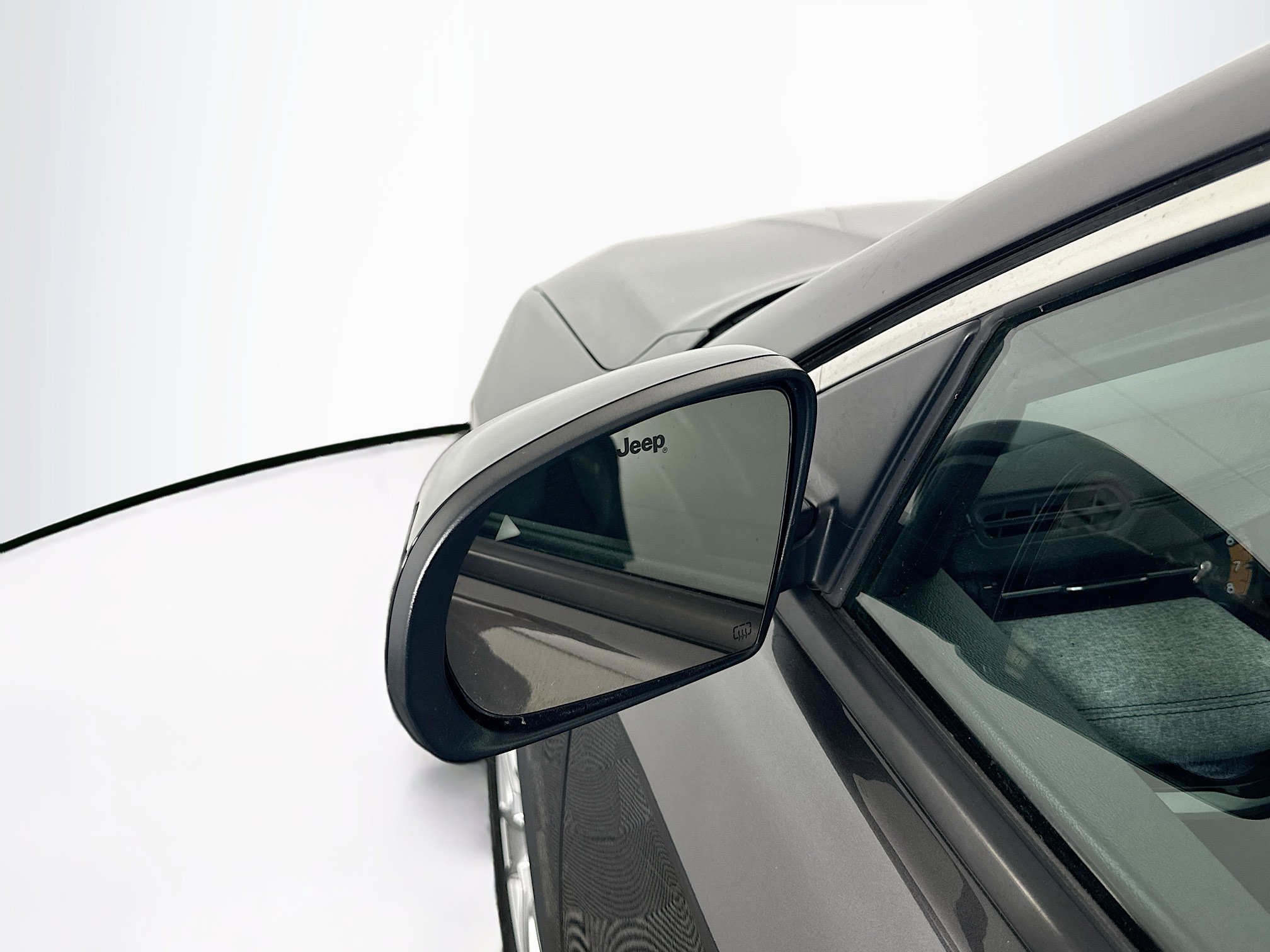 Used 2022 Jeep Compass Latitude AWD/4WD image 16