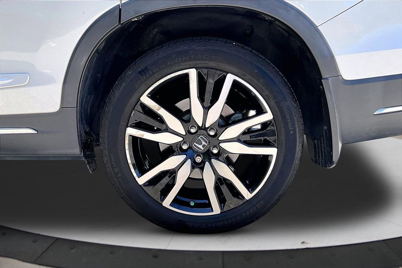 Used 2020 Honda Pilot Touring image 37