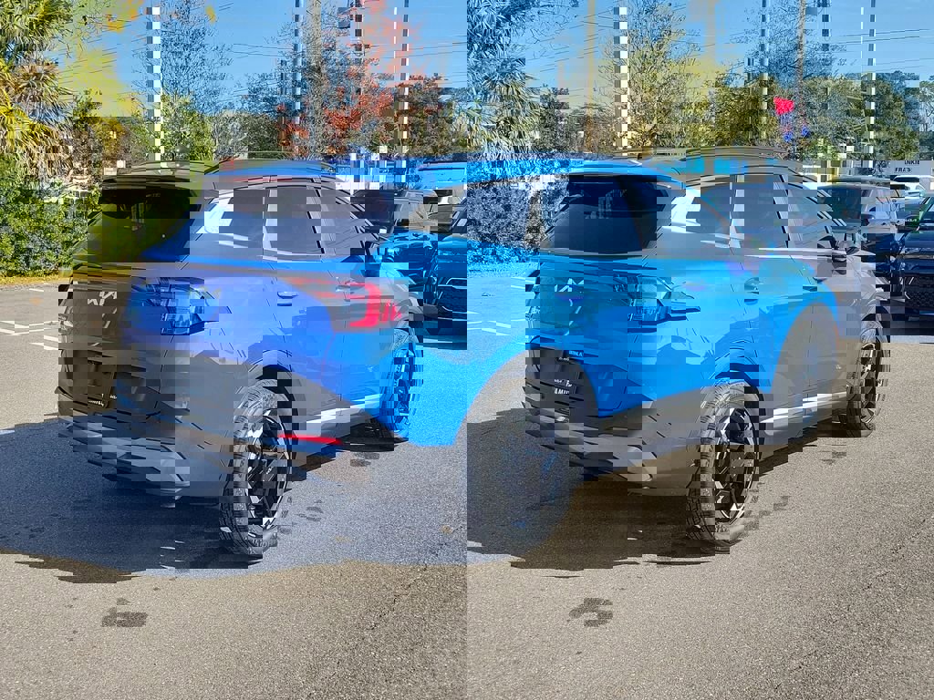 New 2026 Kia Sportage EX w/ EX Panorama Roof Package image 6