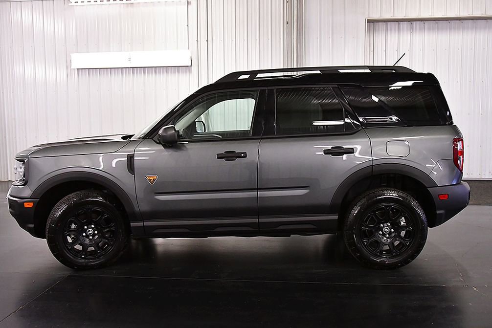 Used 2025 Ford Bronco Sport Badlands image 4