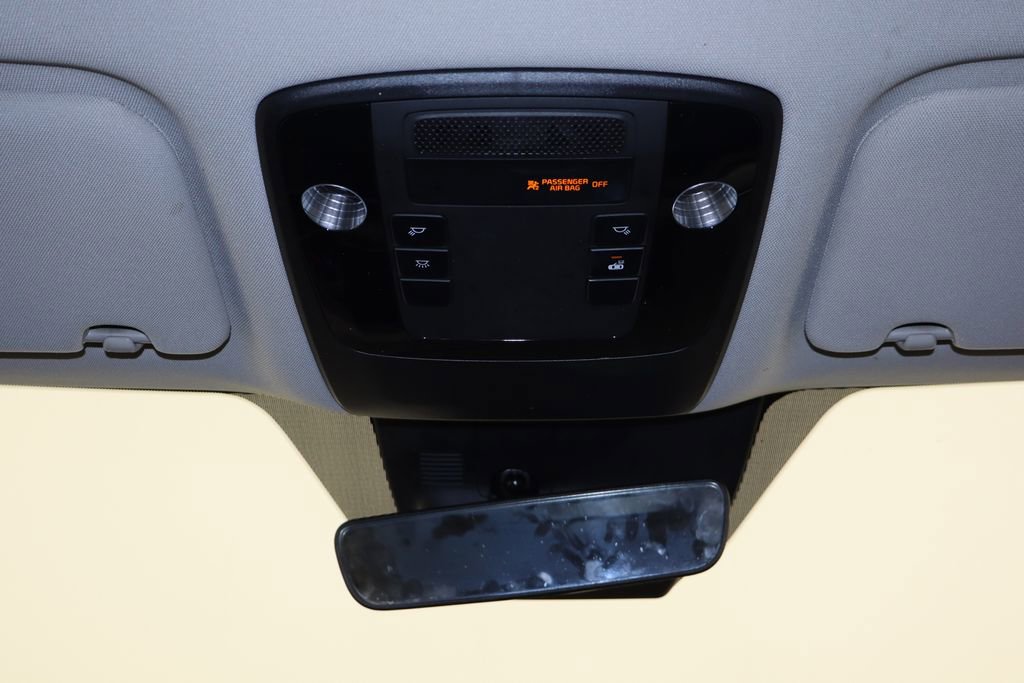 Used 2022 Kia Carnival LX FWD image 27