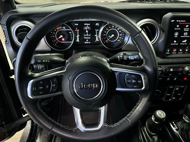 Used 2022 Jeep Wrangler Unlimited Sahara image 21