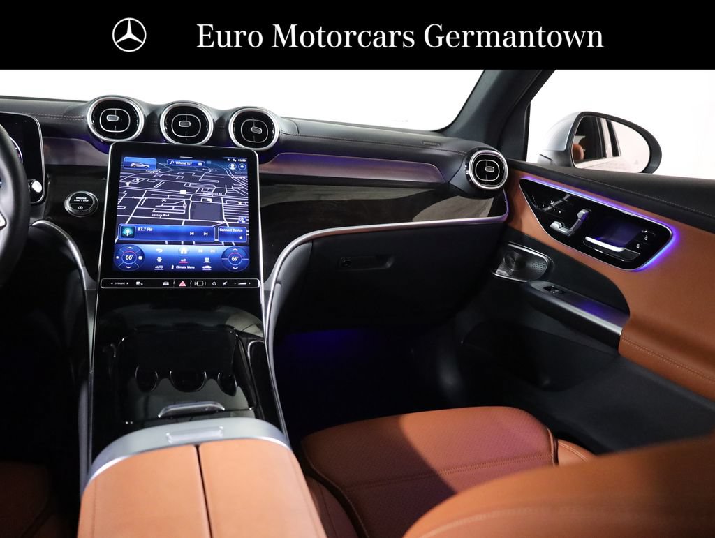 Used 2024 Mercedes-Benz GLC 300 4MATIC image 58