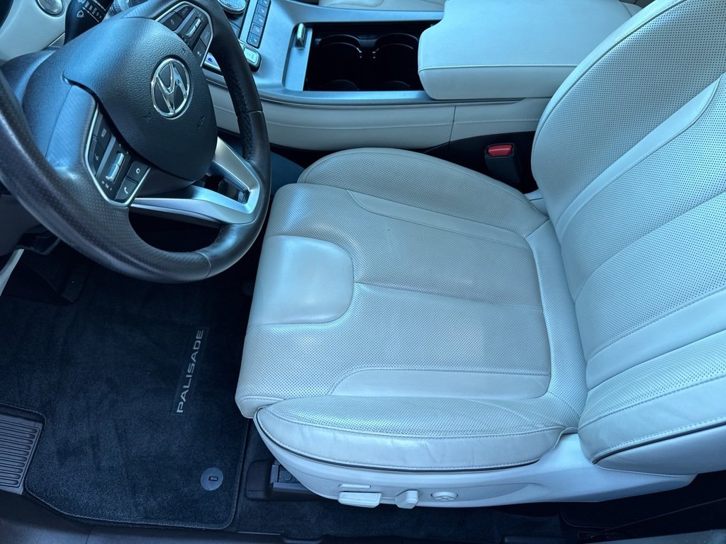 Used 2021 Hyundai Palisade Calligraphy image 11