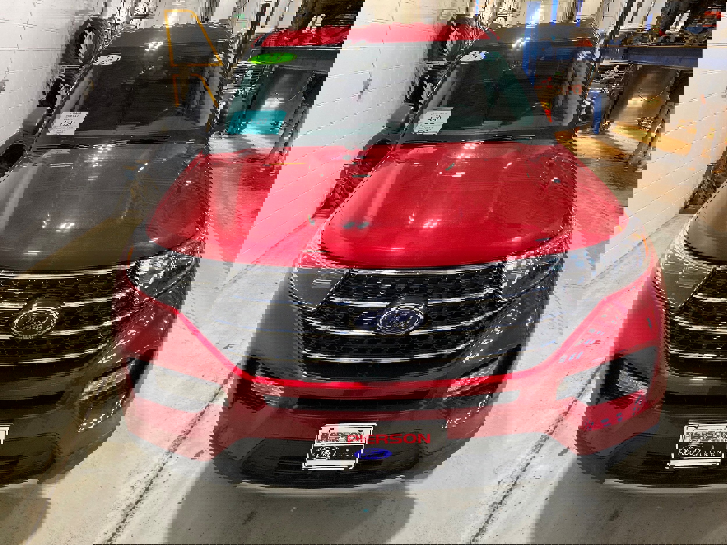 Used 2023 Ford Explorer XLT w/ Equipment Group 202A image 2