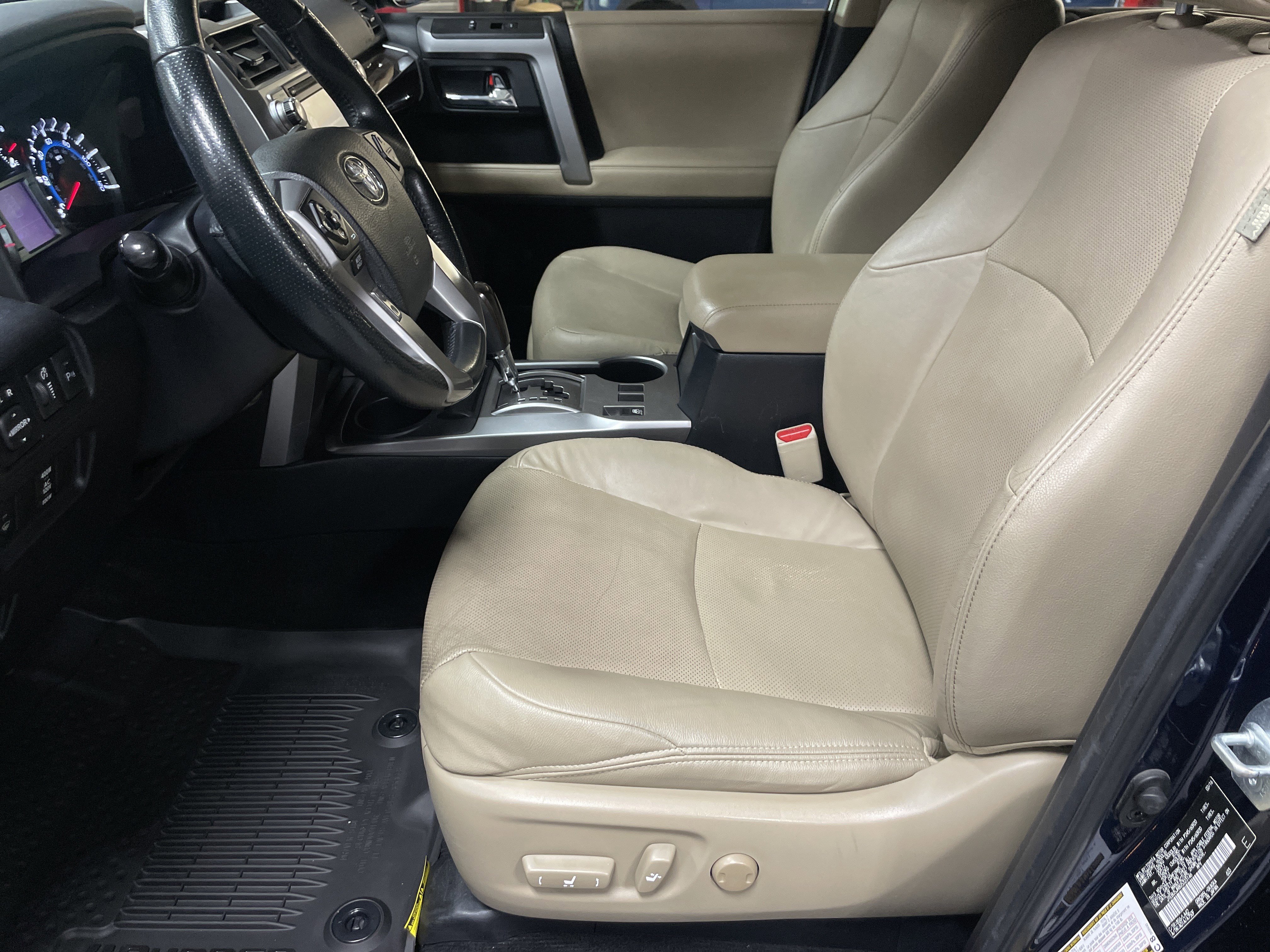 Used 2016 Toyota 4Runner Limited AWD/4WD image 16