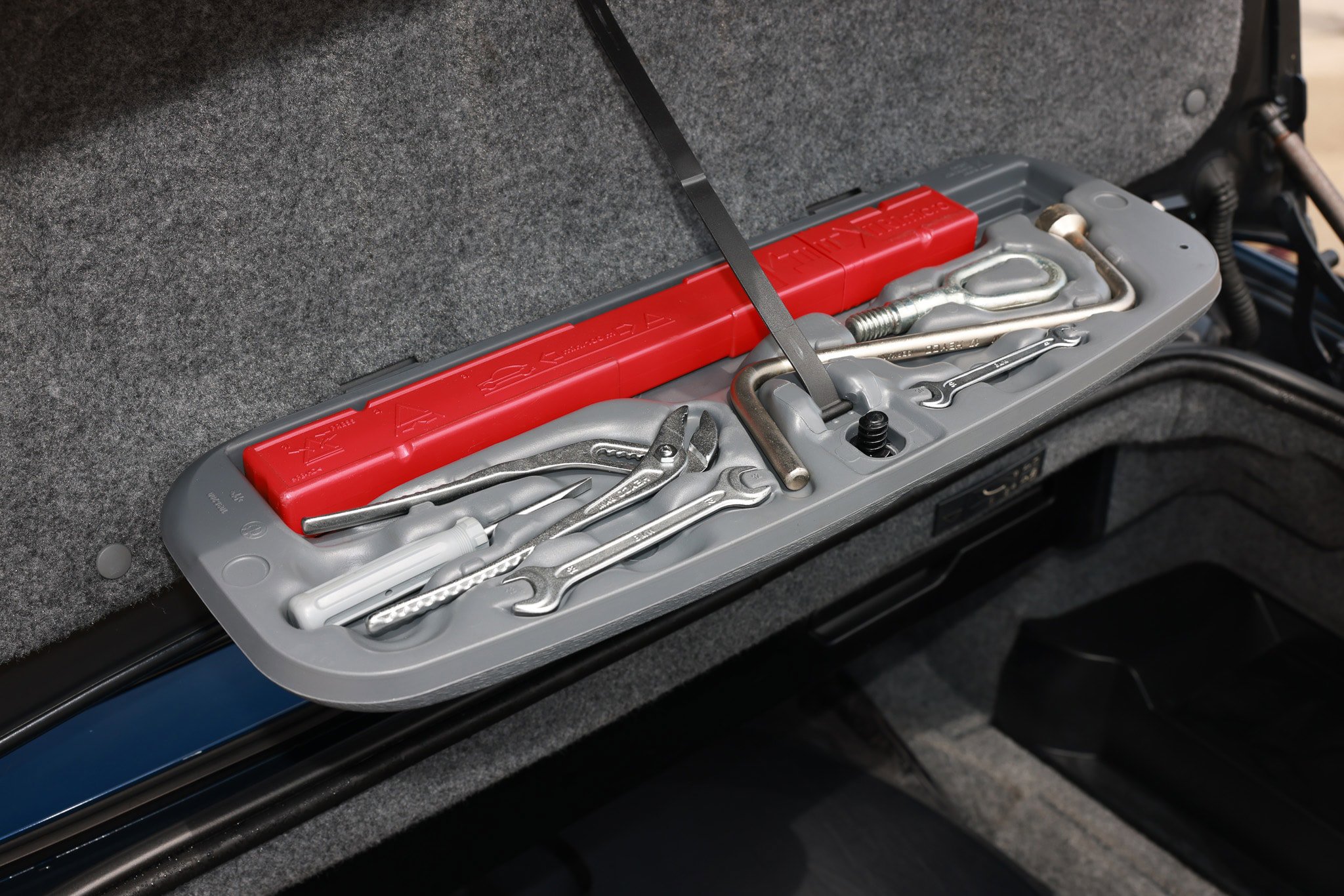 Used 2005 BMW M3 Convertible RWD image 28
