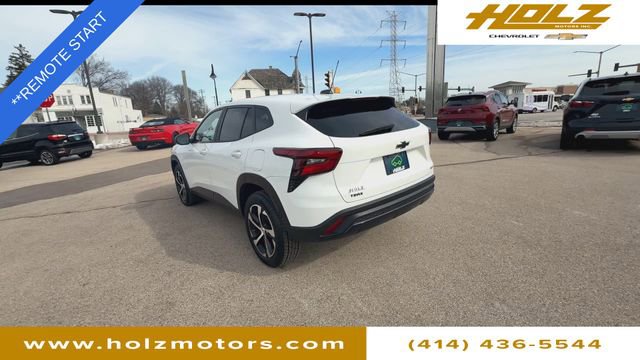 Certified 2024 Chevrolet Trax RS w/ Driver Confidence Package FWD image 6