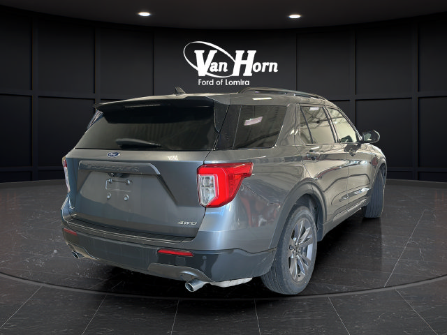 Used 2022 Ford Explorer XLT w/ Equipment Group 202A AWD/4WD image 7