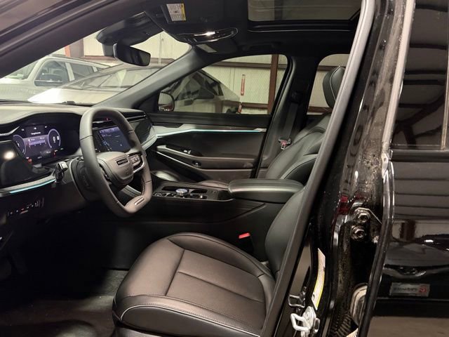 Used 2025 Jeep Wagoneer S Limited image 10