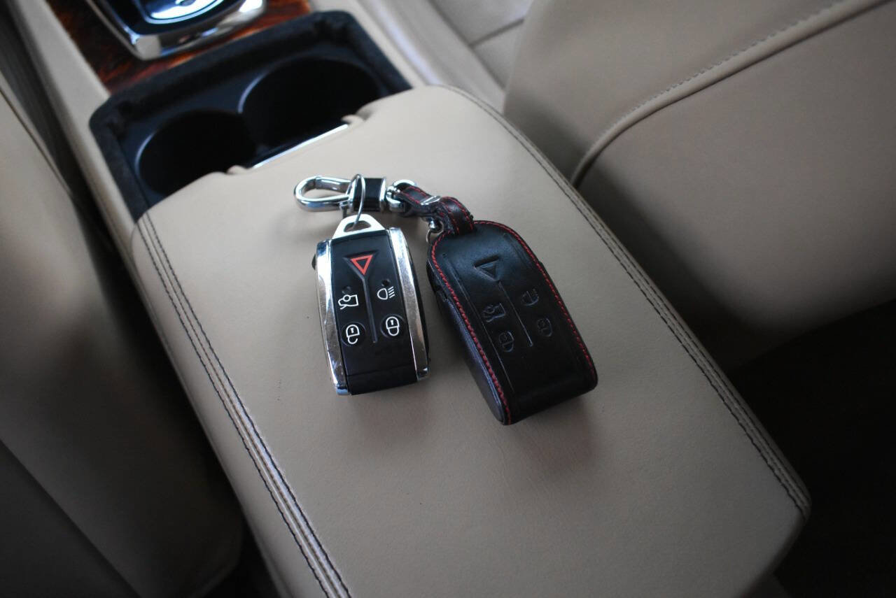 Used 2011 Jaguar XK Coupe image 54