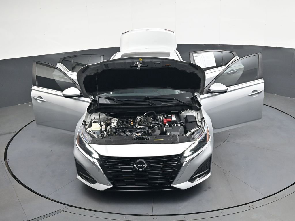 Used 2023 Nissan Altima 2.5 SV w/ SV Premium Package FWD image 49