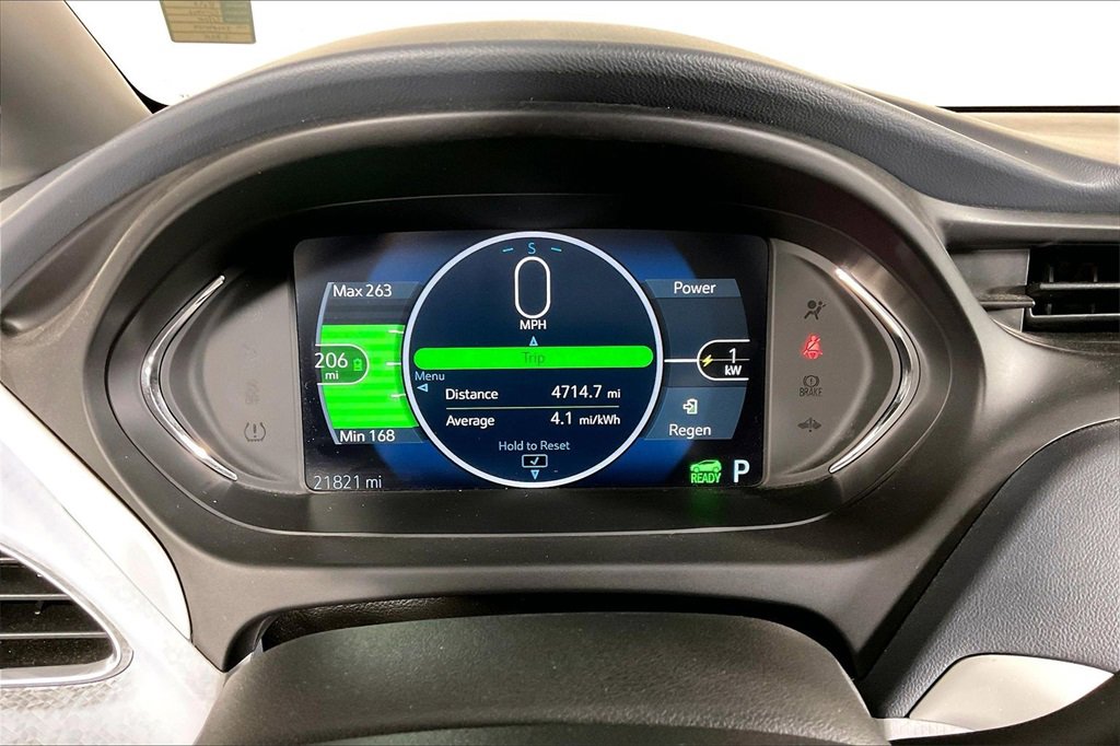 Used 2018 Chevrolet Bolt Premier w/ Driver Confidence II Package image 35