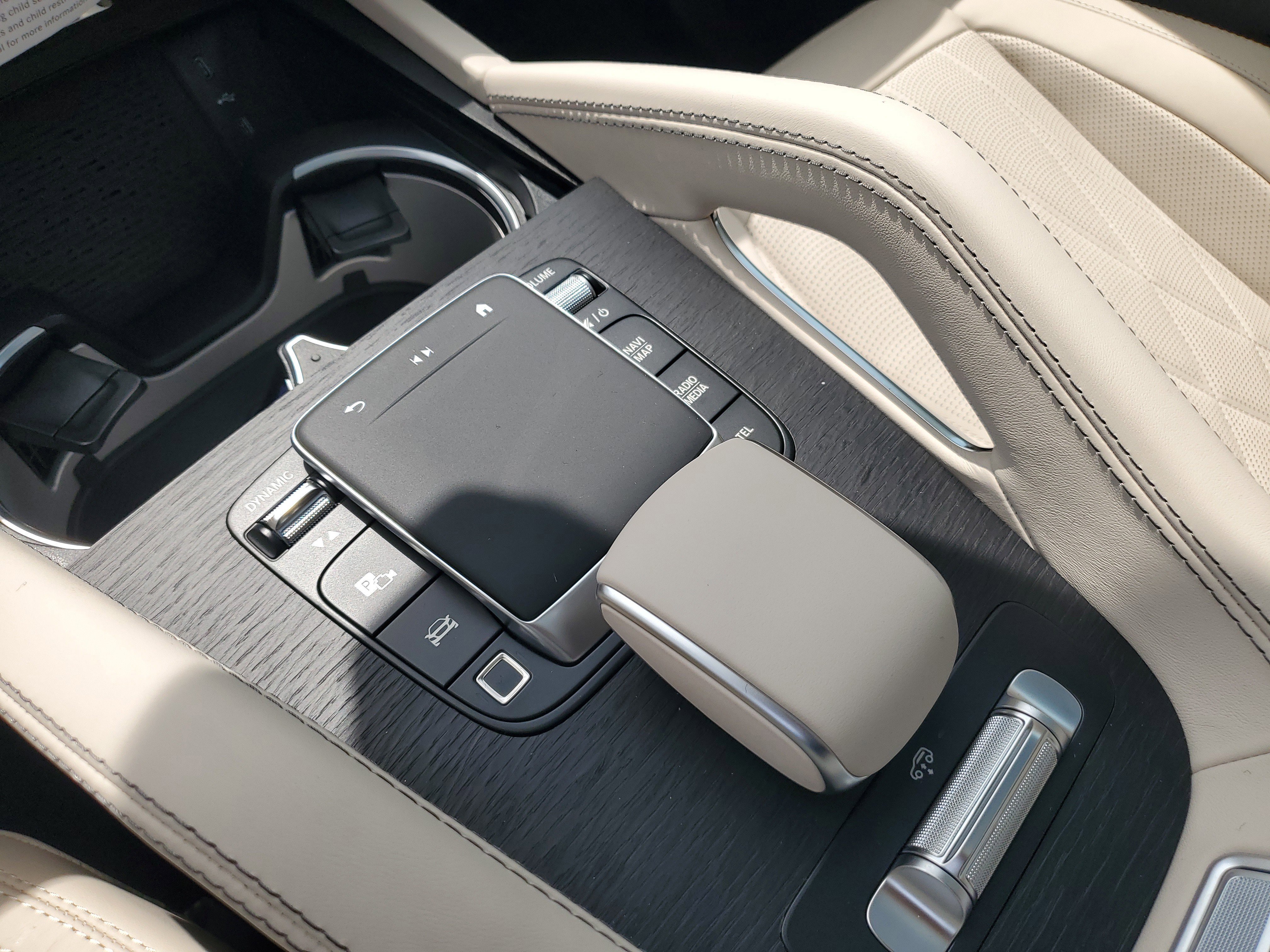 New 2026 Mercedes-Benz GLS 63 AMG 4MATIC image 34
