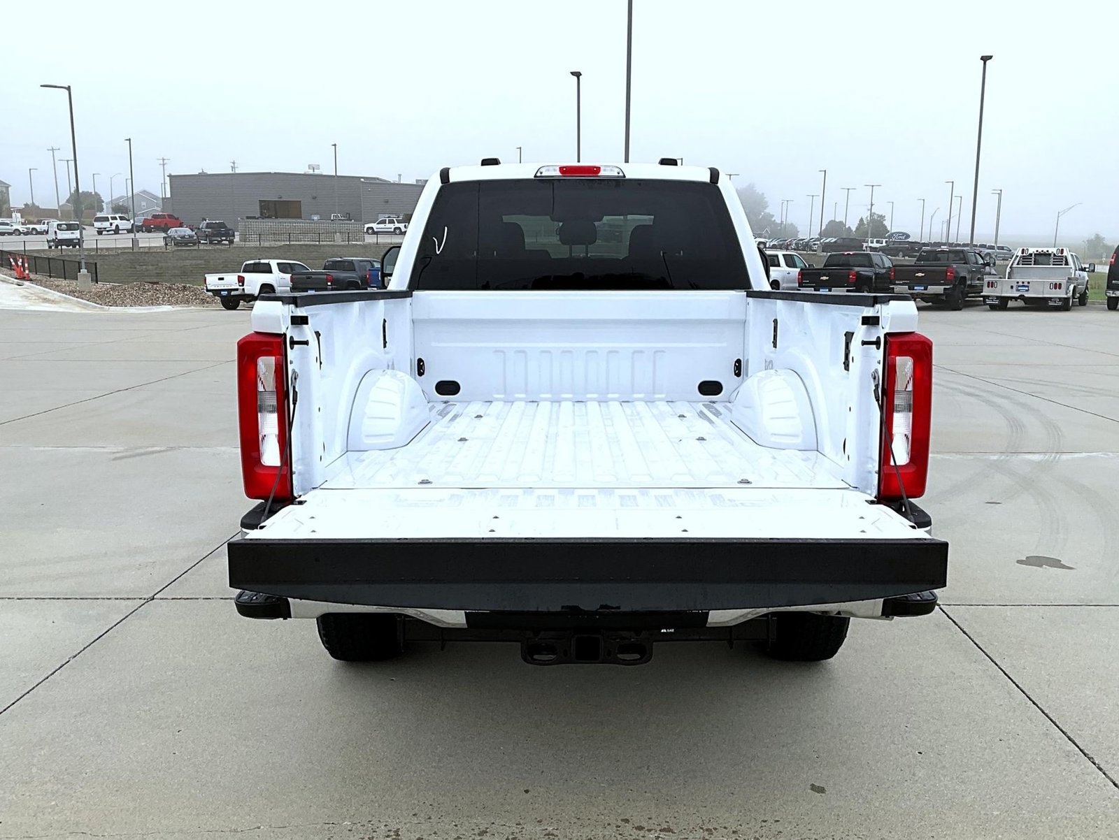 New 2026 Ford F250 XLT w/ FX4 Off-Road Package AWD/4WD image 15