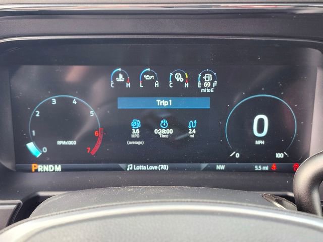 New 2026 Ford F250 Lariat w/ Chrome Package image 32