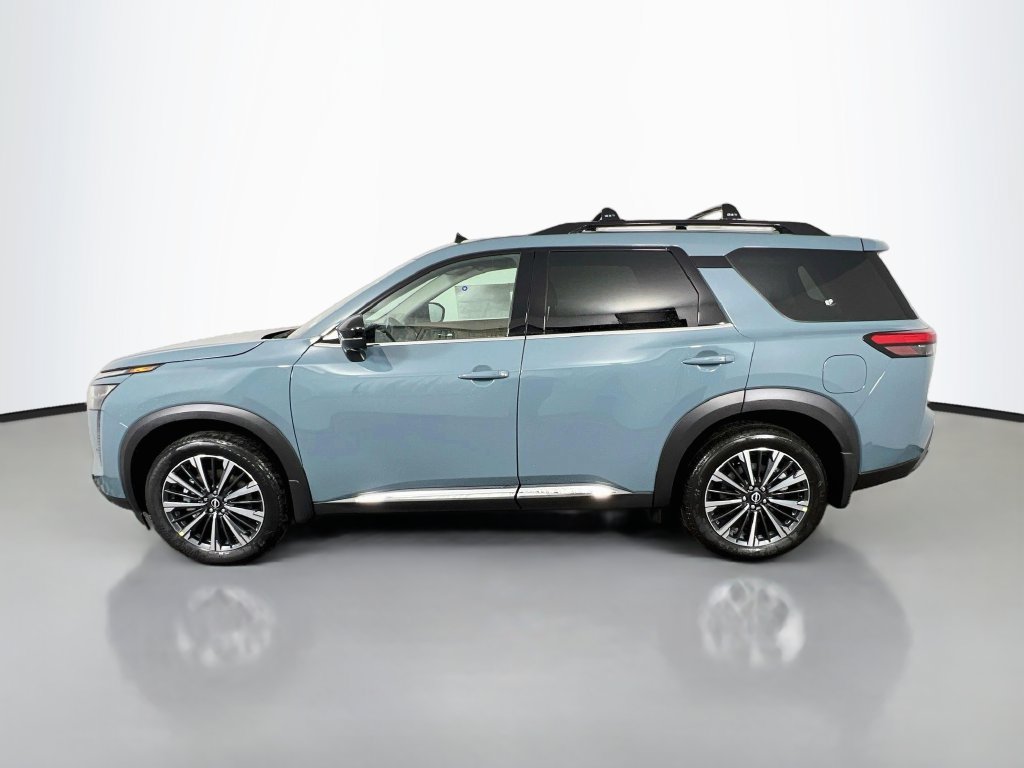 New 2026 Nissan Pathfinder Platinum AWD/4WD image 4