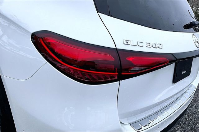 Certified 2025 Mercedes-Benz GLC 300 300 image 26