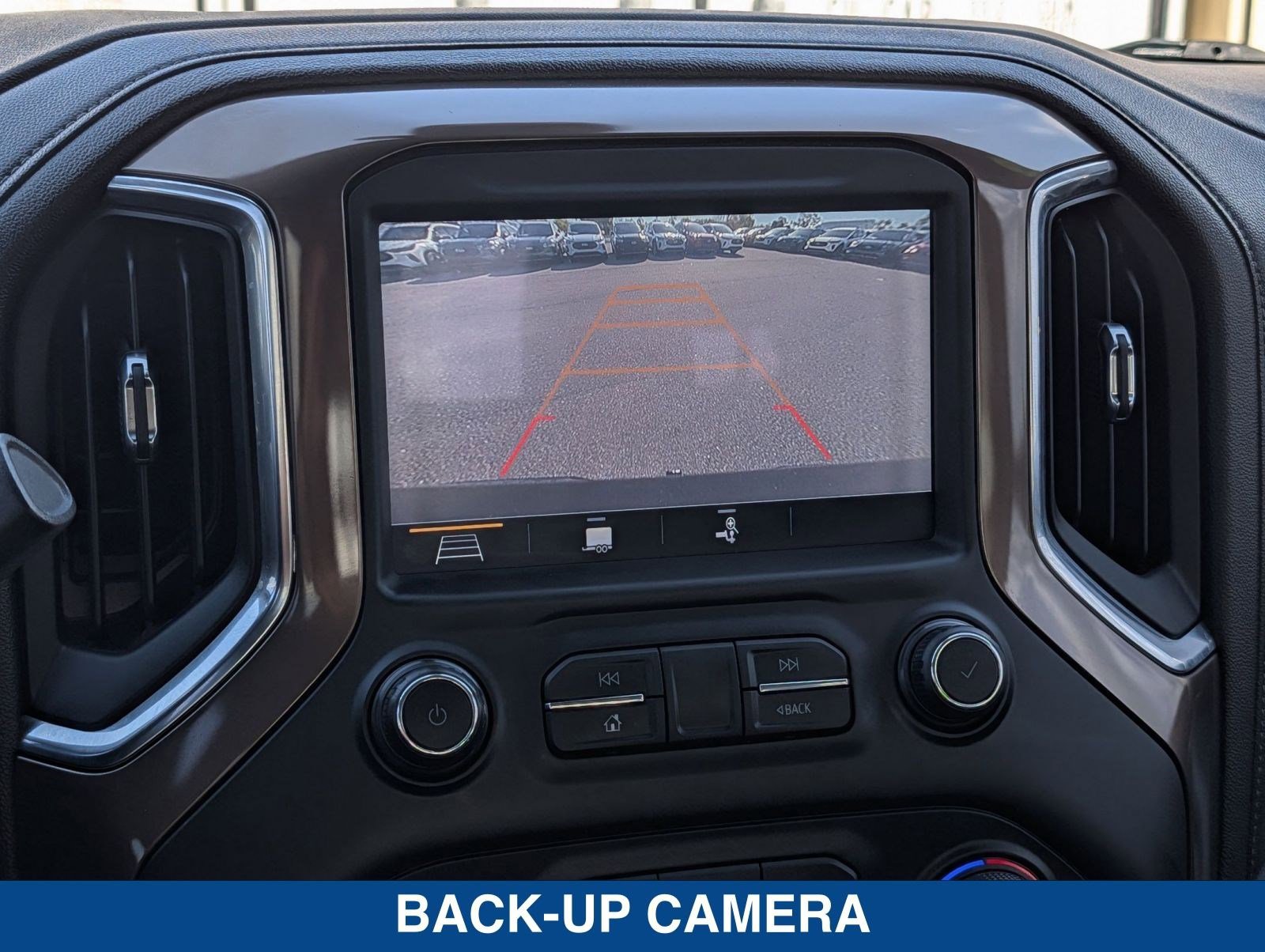 Used 2019 Chevrolet Silverado 1500 High Country w/ Safety Package II image 34