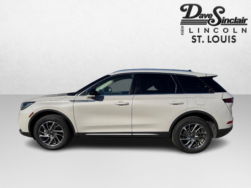 Used 2021 Lincoln Corsair FWD w/ Equipment Group 101A image 8