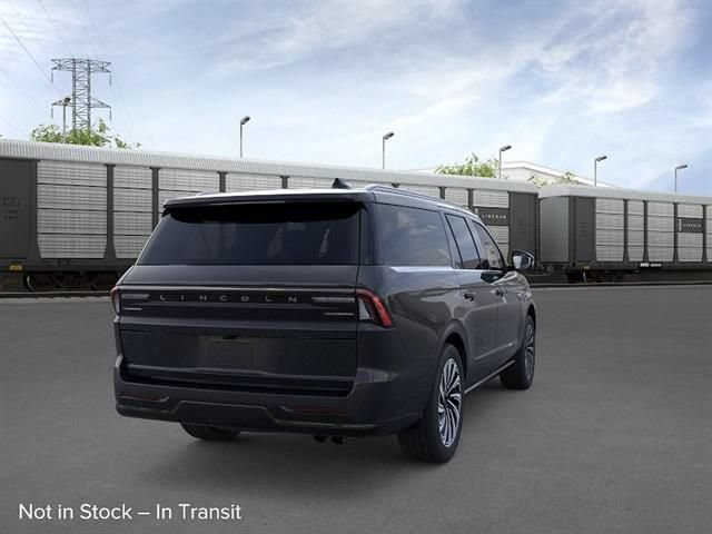 New 2026 Lincoln Navigator L Black Label AWD/4WD image 8
