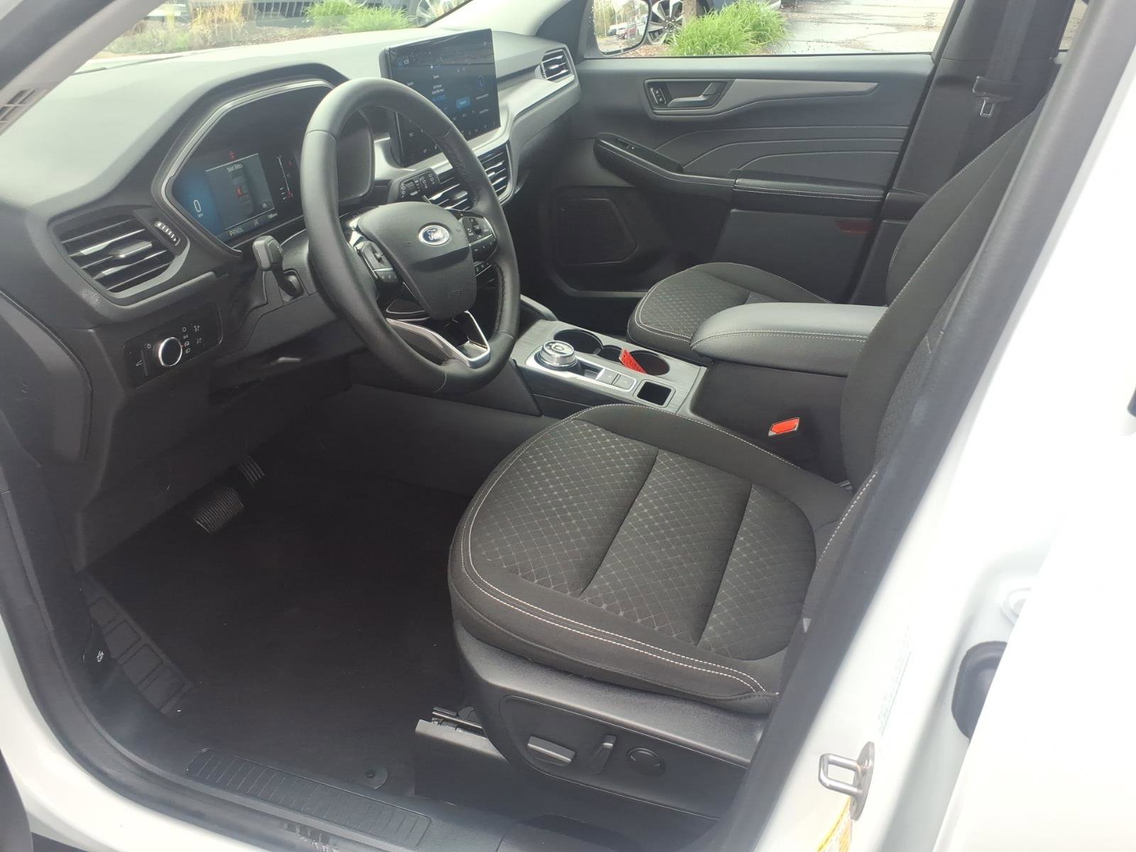 Certified 2024 Ford Escape Active w/ Tech Pack #1 AWD/4WD image 12