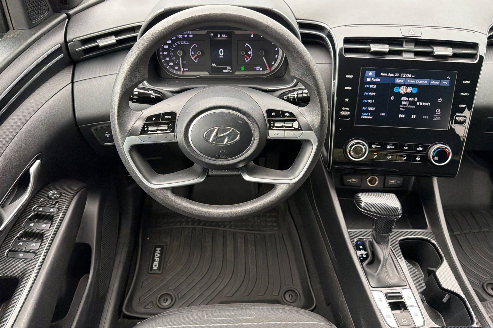 Used 2022 Hyundai Santa Cruz SEL image 14