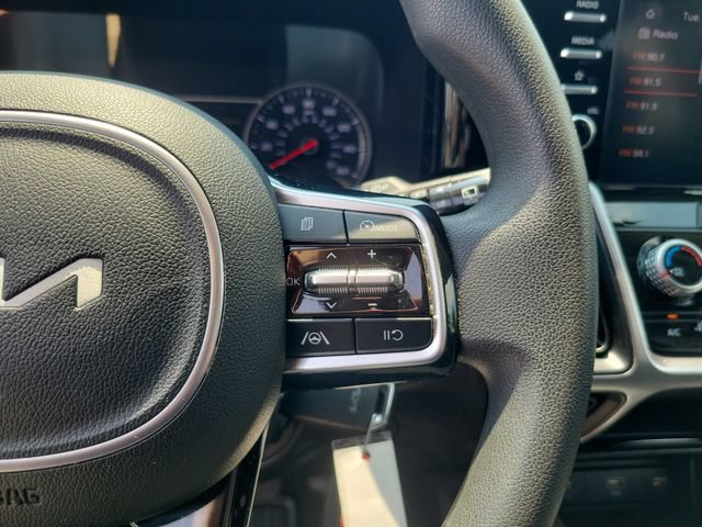 Used 2022 Kia Sorento LX FWD image 18