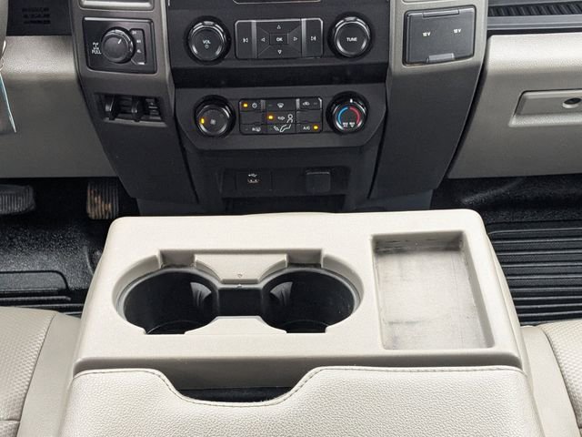 Used 2022 Ford F250 XL w/ Power Equipment Group image 17
