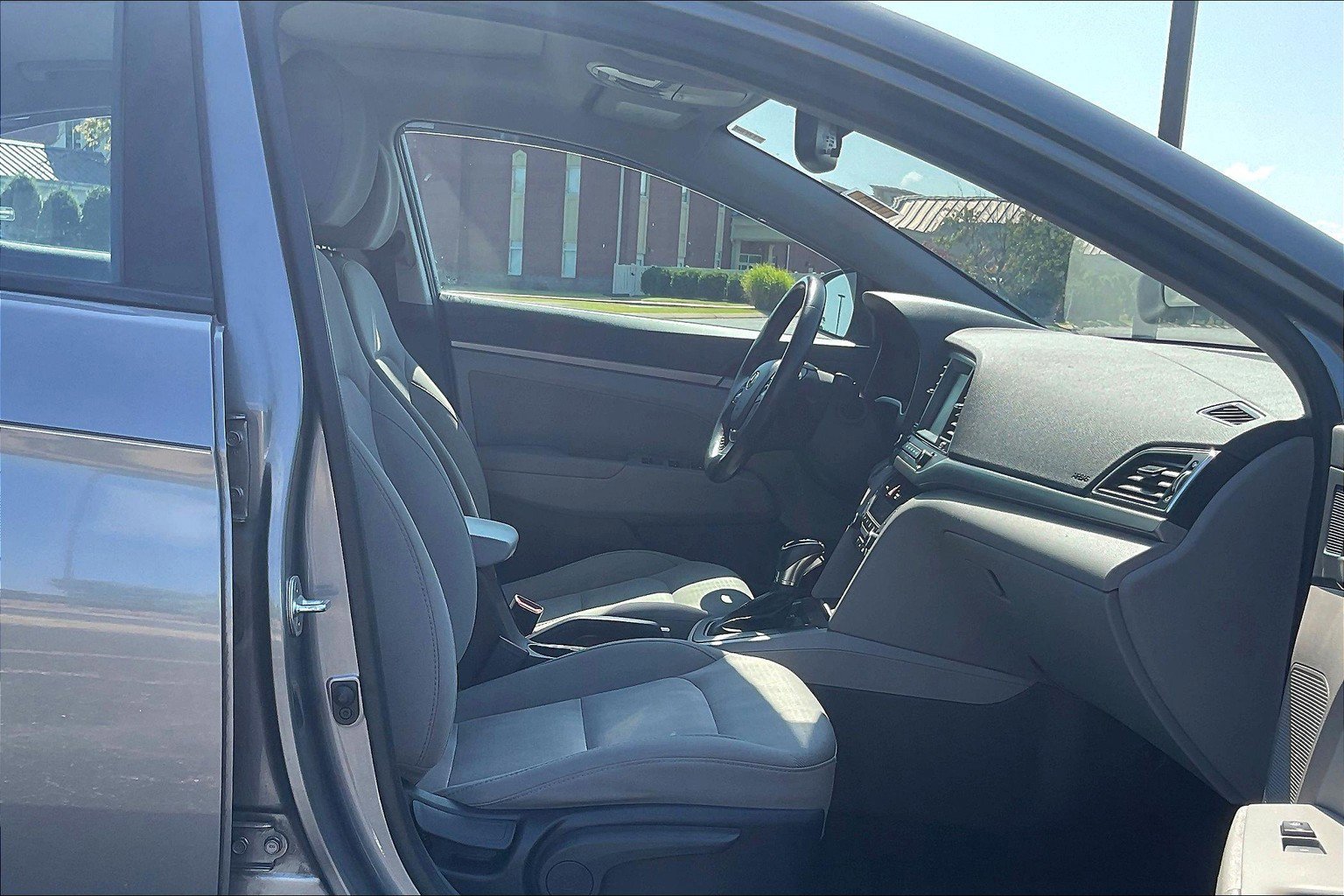 Used 2018 Hyundai Elantra Value Edition image 8