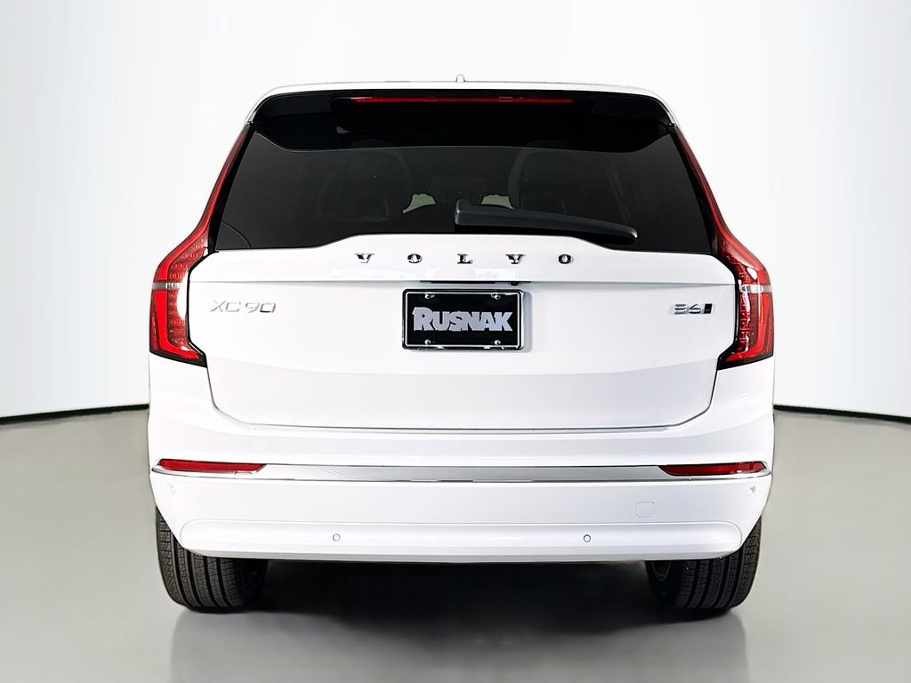 New 2026 Volvo XC90 B6 Plus w/ Protection Package Premier image 6