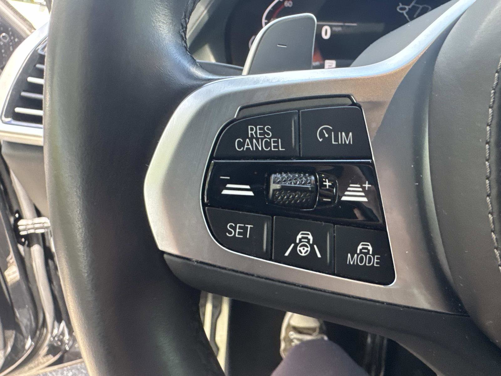 Used 2023 BMW X5 xDrive40i w/ M Sport Package image 30