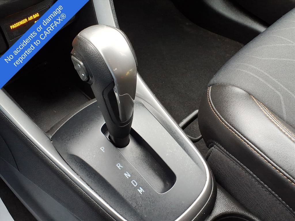 Used 2022 Chevrolet Trax LT w/ LT Convenience Package image 25